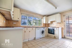 Photo 15- click for photo gallery